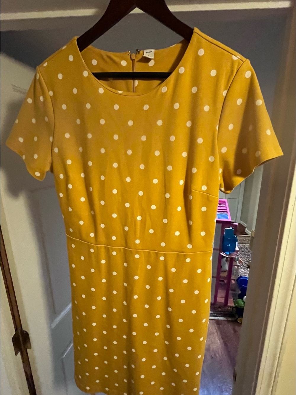 Old Navy Yellow Polka Dot Short Sleeve Shift Dress
